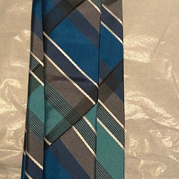 2 for $10 Men’s Blowout Sale – Mix & Match - Mens' Plaid Blue/Teal Tie - NWT - Picture 5 of 6